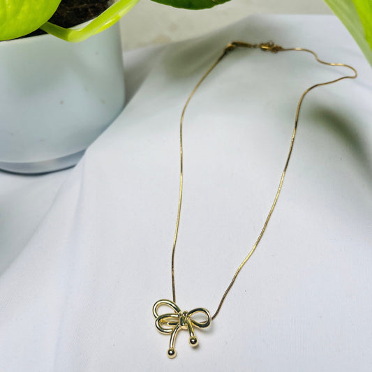 Knot Necklace - minimae -