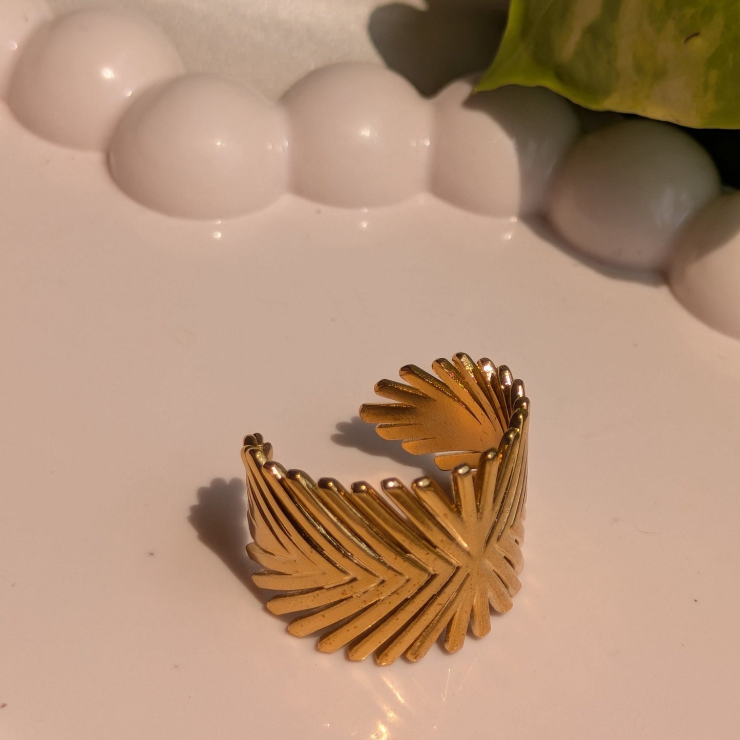 Palm Crest Adjustable Ring - minimae - Ring