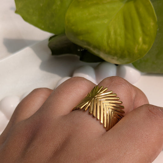 Palm Crest Adjustable Ring - minimae - Ring