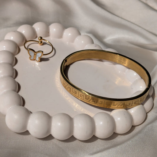 18k Plated Butterfly Adjustable Ring And Sunbloom Gold Cuff Bracelet - minimae - Set