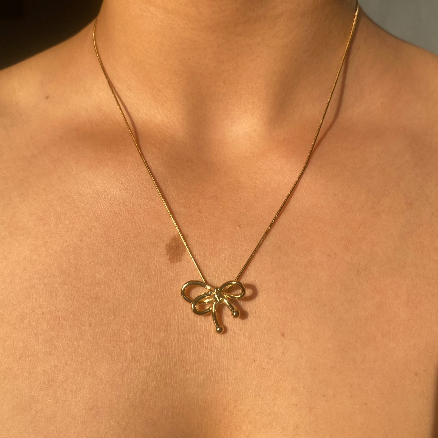 Bow Anti-Tarnish Necklace