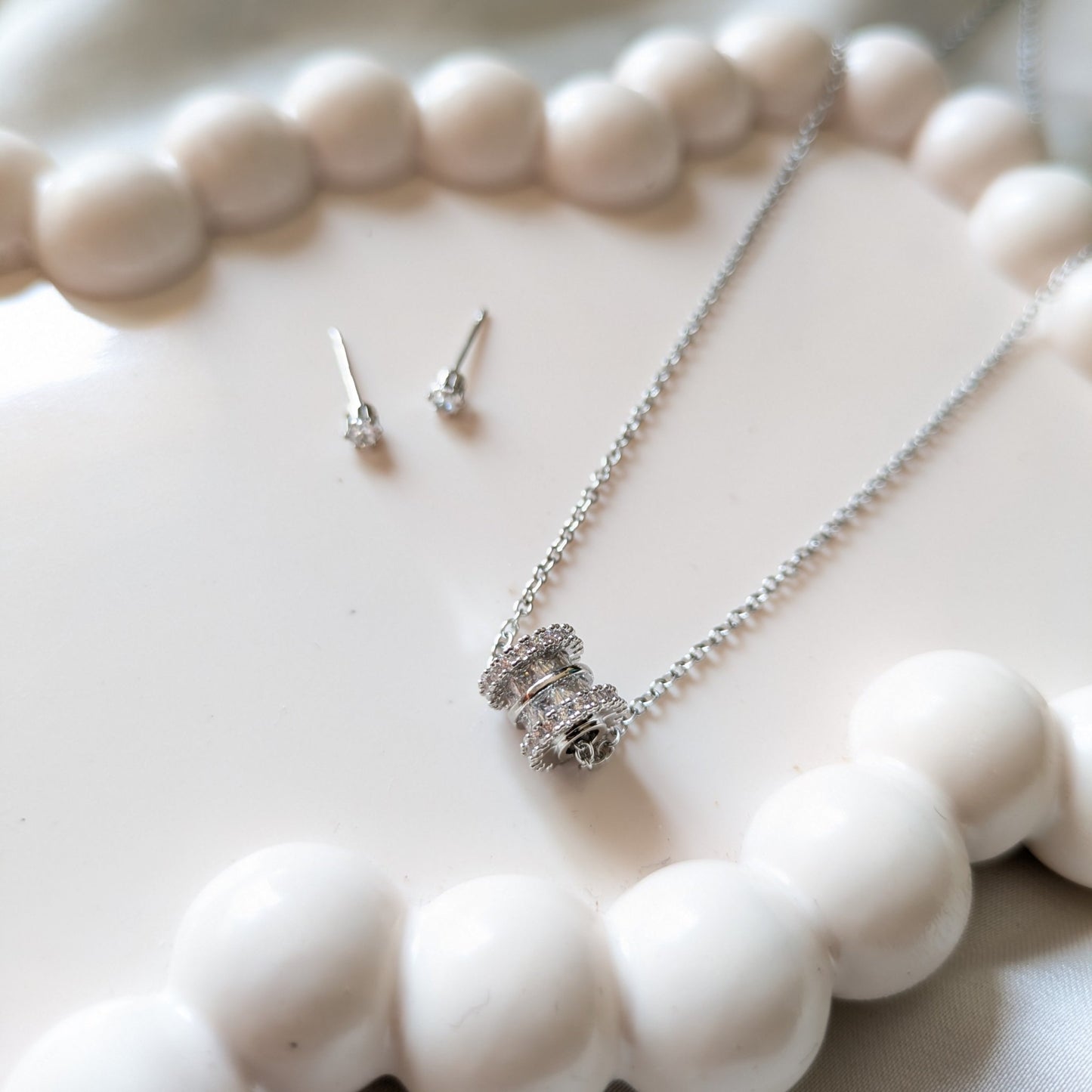 Barrel Necklace and Solataire silver stud set - minimae - 
