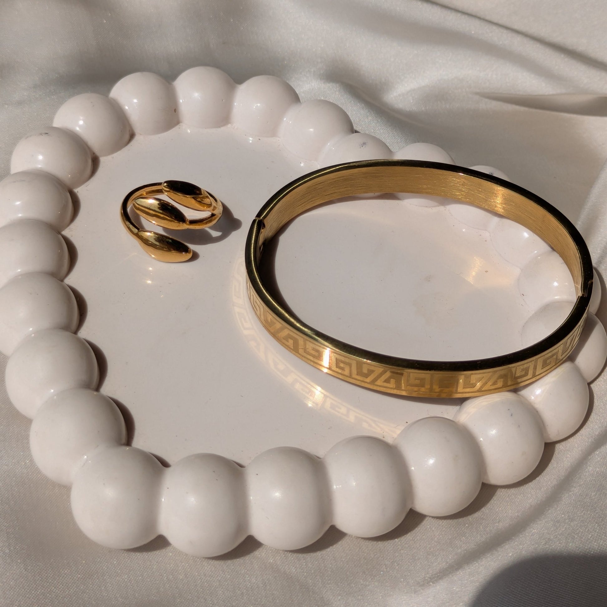 Golden Dew 18k Gold Plated Adjustable Ring & Sunbloom Gold Cuff Bracelet set - minimae - Set