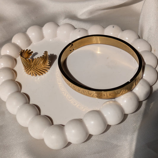 Palm Crest Adjustable Ring And Sunbloom Gold Cuff 18k Gold Plated set - minimae - Set