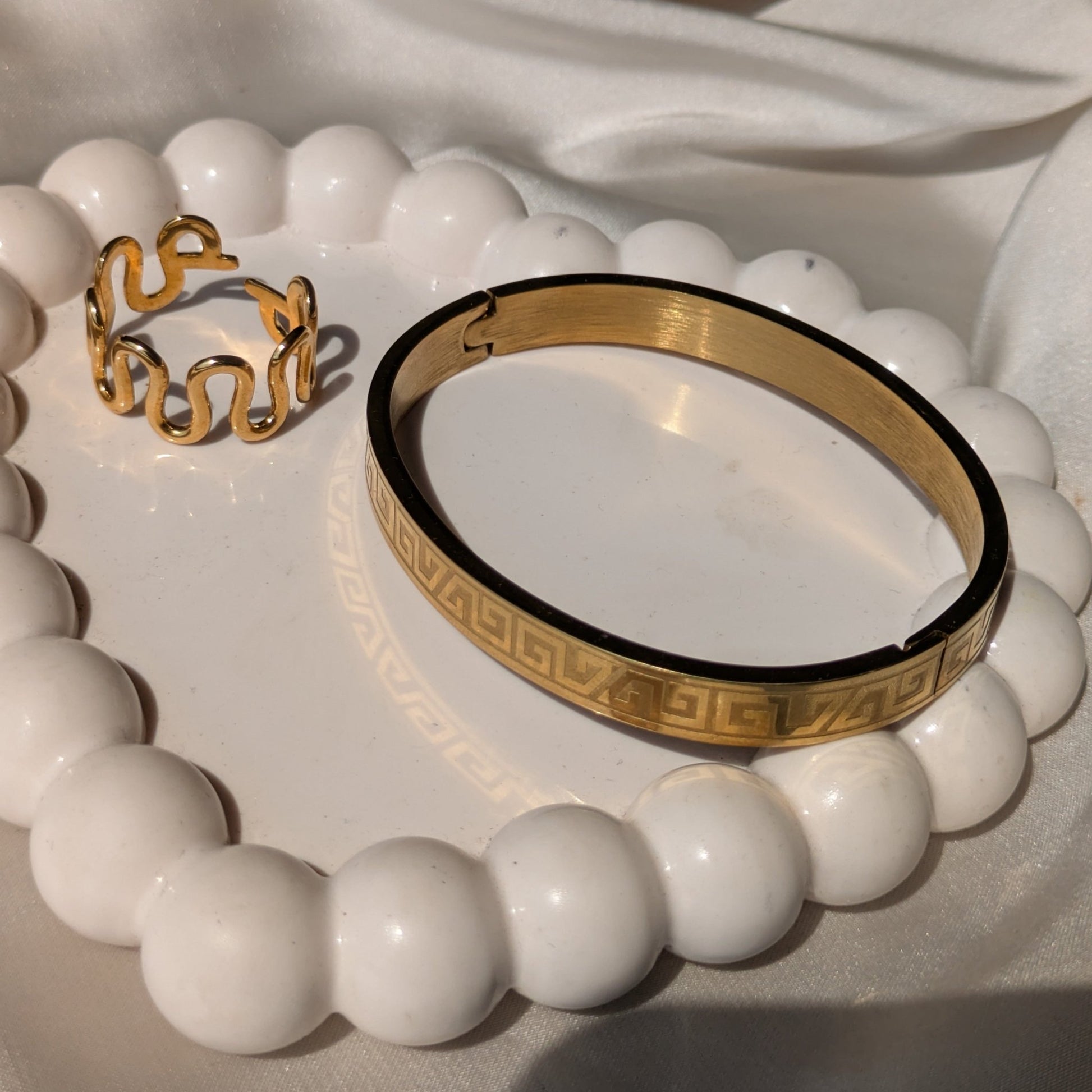 Wavy 18k Gold Plated Adjustable Ring And Sunbloom Gold Cuff Bracelet set - minimae - Set